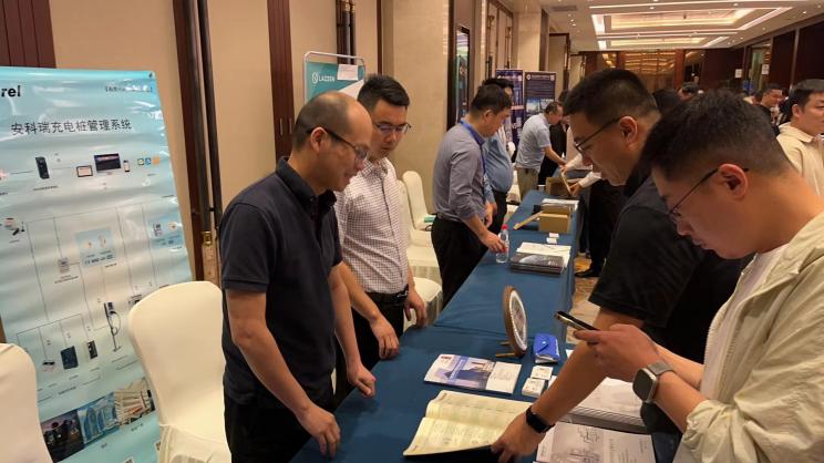 开云官方端网站登录入口出席常州市智能建筑与建筑电气2024学术年会